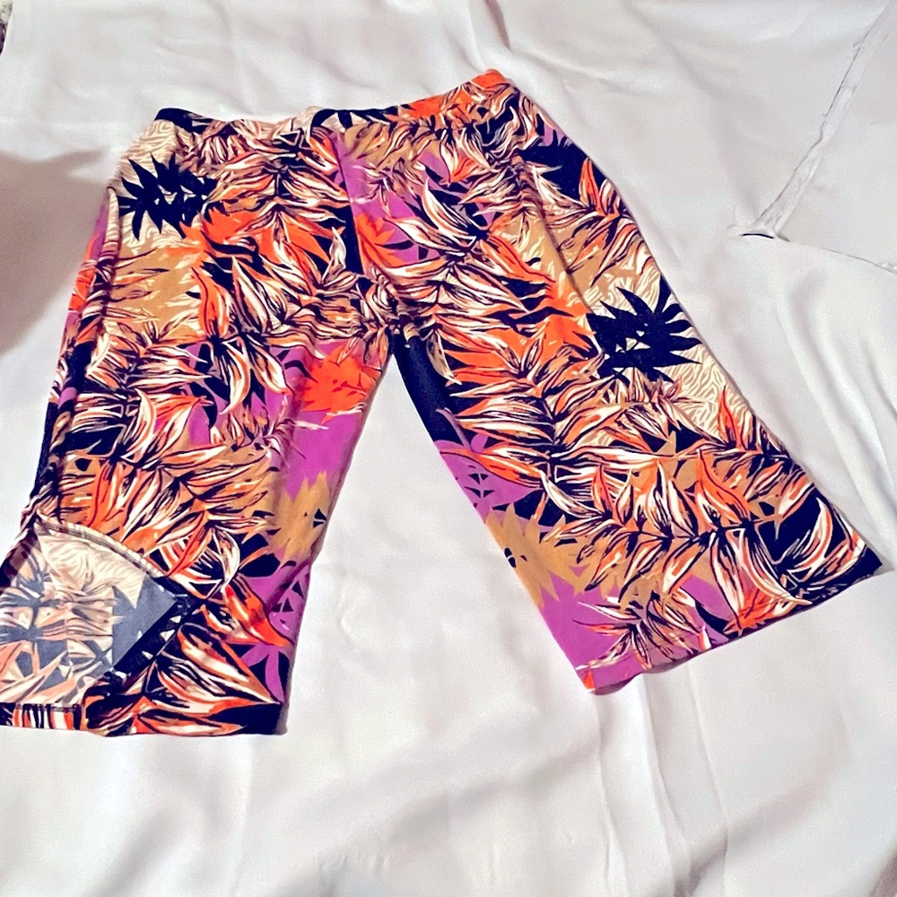 🍉IMAN—Wide leg crop pants size 1x Petite‎